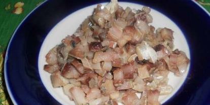 Шаг 2: сельди под шубой с желатином