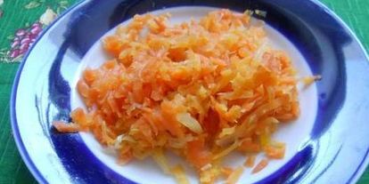 Шаг 3: сельди под шубой с желатином