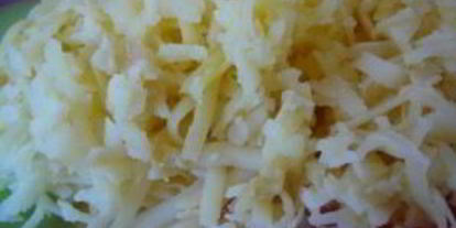 Шаг 2: селедки под шубой с гранатом