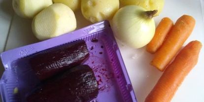 Шаг 1: селедки под шубой в желе