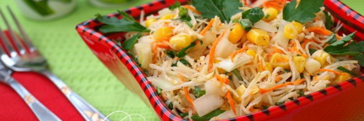 Рецепт Салата с корнем сельдерея, морковью и кукурузой