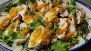 Рецепт Салата с курицей, фенхелем и кинзой