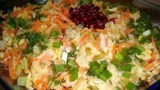 Рецепт Салата с курицей, корейской морковью и маринованными огурцами