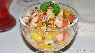 Рецепт Салата с курицей, овощами и сыром