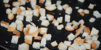 Шаг 2: салата с лососем горячего копчения