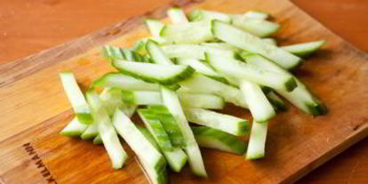 Шаг 4: салата со свининой терияки