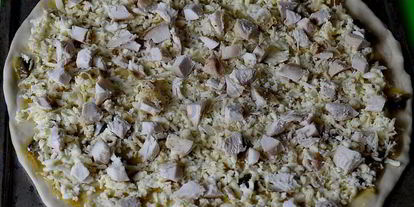 Шаг 14: пиццы цезарь в духовке на дрожжевом тесте