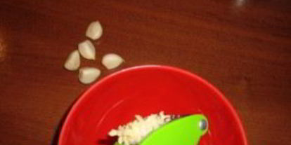 Шаг 5: салата цезарь домашний