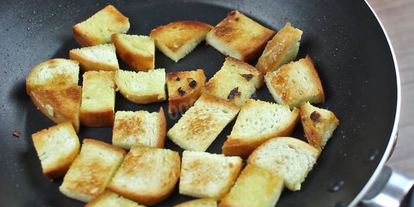 Шаг 7: салата цезарь классический с курицей