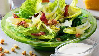 Рецепт Салата Цезарь с оригинальной заправкой