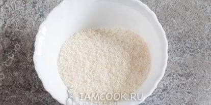 Шаг 7: салата цезарь с ветчиной