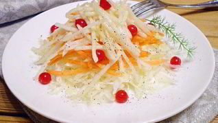 Рецепт Салата Витаминного с капустой и клюквой