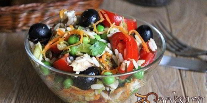 Рецепт Теплого салата из риса Актавика mix и копченой рыбы