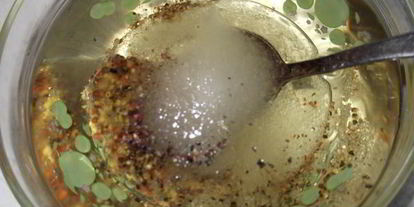 Шаг 6: салата с сельдью под соусом винегрет