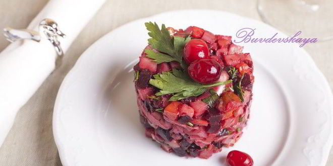 Рецепт Винегрета из запеченных овощей с копченой курицей