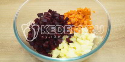 Шаг 2: винегрета классического с фасолью