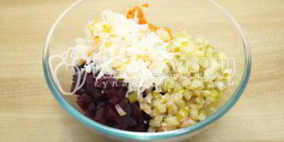 Шаг 3: винегрета классического с фасолью