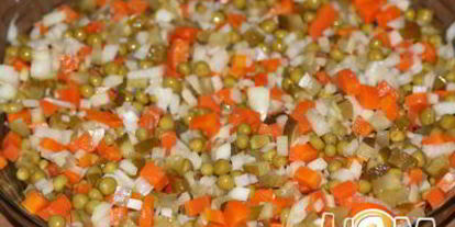 Шаг 8: винегрета с баклажанами