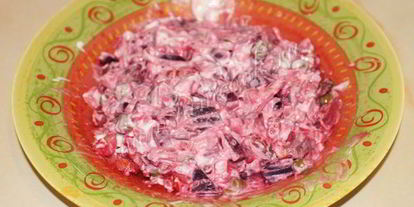 Шаг 6: винегрета с селедкой