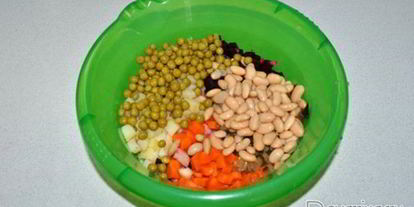 Шаг 3: винегрета с запеченной свеклой и фасолью