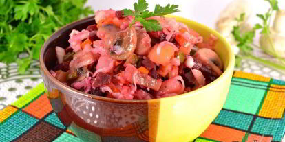 Шаг 6: винегрета с жареными шампиньонами и квашеной капустой