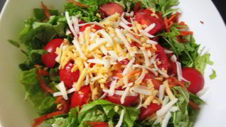 Рецепт Зеленого итальянского салата с соусом винегрет