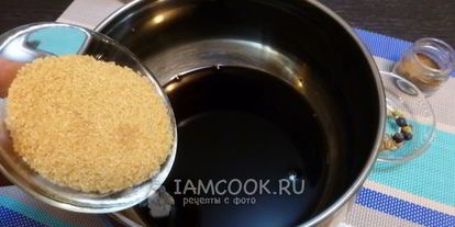 Шаг 2: бальзамического крема-соуса