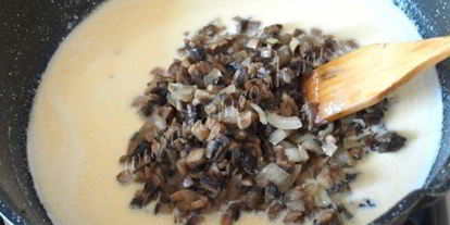 Шаг 7: грибного соуса из шампиньонов