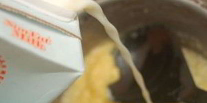 Шаг 3: молочного соуса