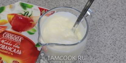 Шаг 3: соуса для шаурмы чесночный