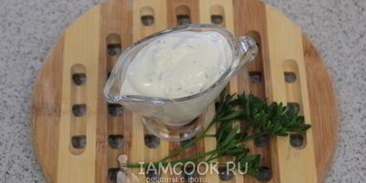 Шаг 7: соуса для шаурмы чесночный