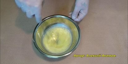 Шаг 1: соуса голландского к рыбе