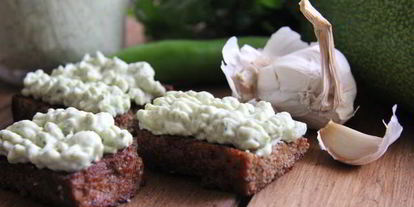 Шаг 4: соуса из кабачков с брынзой