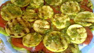 Рецепт Кабачков и помидоры — гриля с соусом песто