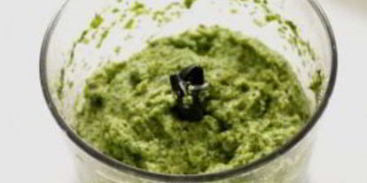 Шаг 4: песто из черемши