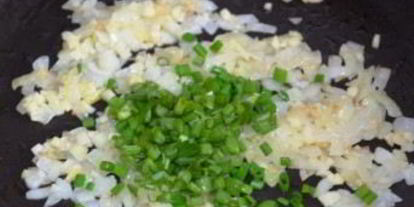 Шаг 2: песто из грибов