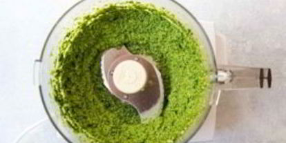Шаг 3: соуса песто из кинзы