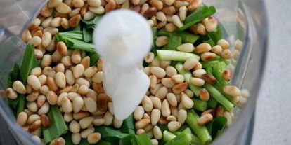 Шаг 3: соуса песто с черемшой