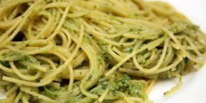 Шаг 4: спагетти с соусом песто