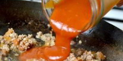 Шаг 2: соуса с фаршем для спагетти