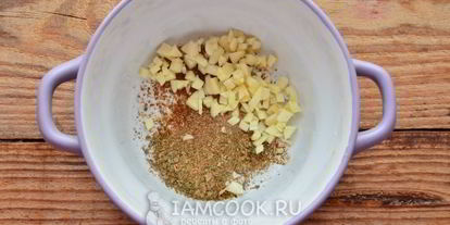 Шаг 2: сациви из индейки