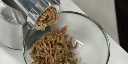 Шаг 1: сациви с курицей