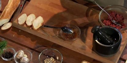 Шаг 3: тартара из говядины с шишковым вареньем