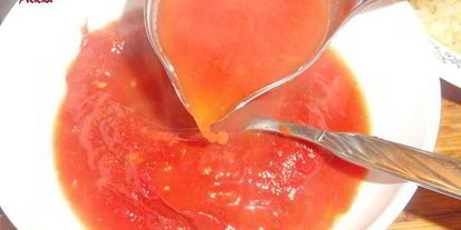 Шаг 4: томатного соуса для болоньезе