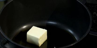 Шаг 1: томатного соуса