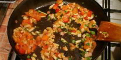 Шаг 1: вкусного соуса к макаронам