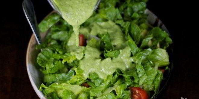 Рецепт зеленого соуса из авокадо