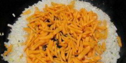 Шаг 5: борща на свиных ребрышках