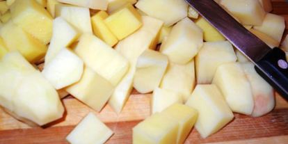 Шаг 1: борща постного с килькой и грушами