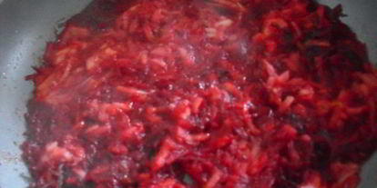 Шаг 2: борща с фасолью и яблоками